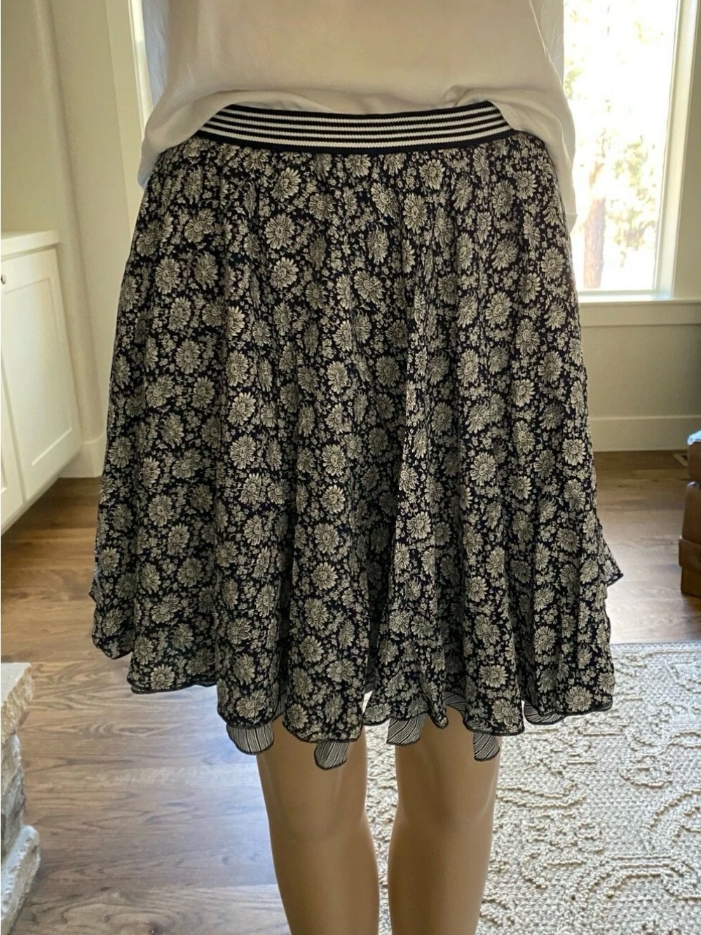 Priori Women’s Striped Floral layered Skirt Size 4-004